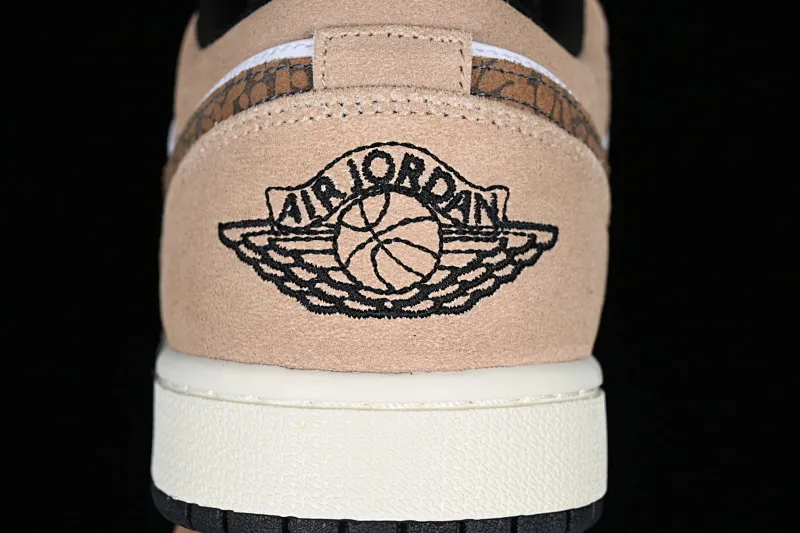 All categories Air Jordan Jordan series basketball shoes Air Jordan 1 Low Air Jordan 1 Low AJ1 Joe 1 white and yellow burst pattern low-top cultural casual sneakers DZ4130-201
